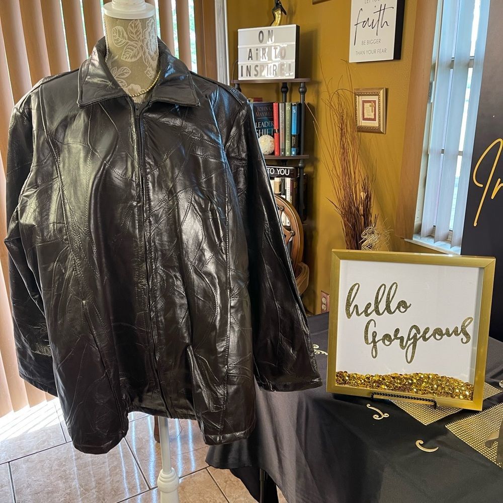 🔥🧥🔥LEATHER SALE!!🤑🤑🤑 GRAB HIM NOW!